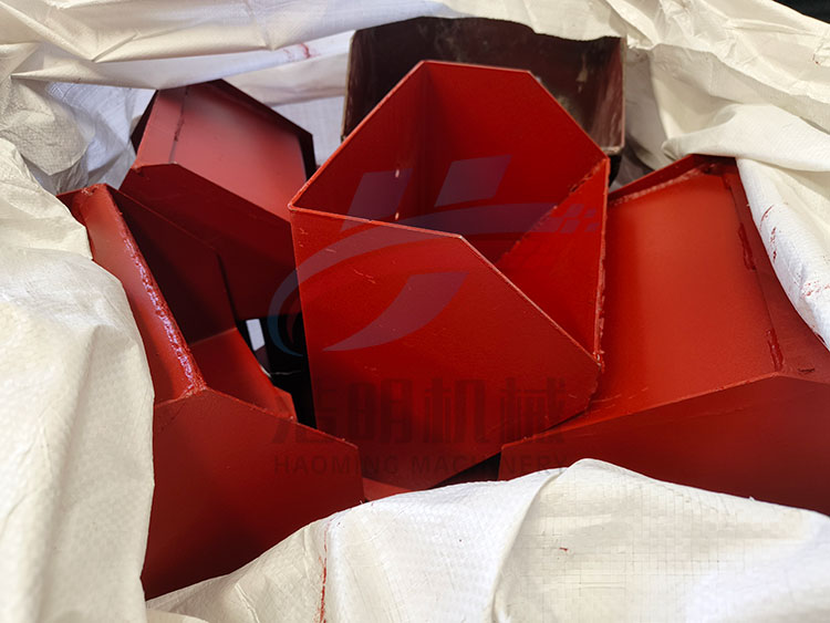 NE30斗式提升机料斗非标